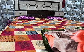 Sunrise Plaza Non Ac Room